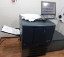 Инсталляция bizhub PRO C6000L в типографии «АРТ-ПОЛИГРАФИЯ» Инсталляция bizhub PRO C6000L в типографии «АРТ-ПОЛИГРАФИЯ»