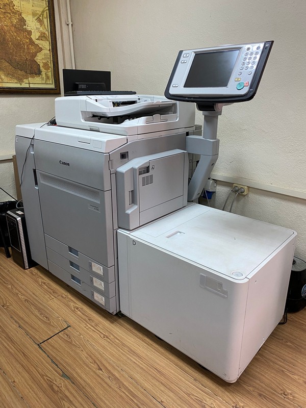 Canon imagePRESS C710  .  1.