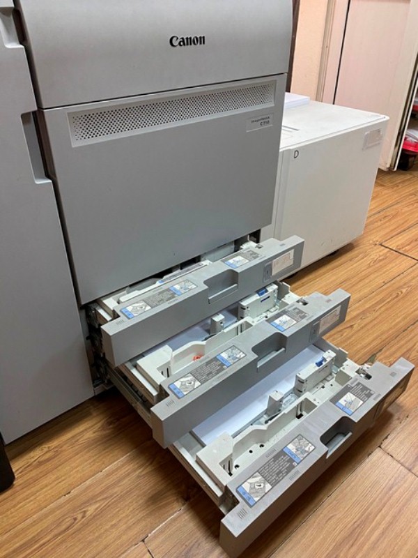 Canon imagePRESS C710  .  6.