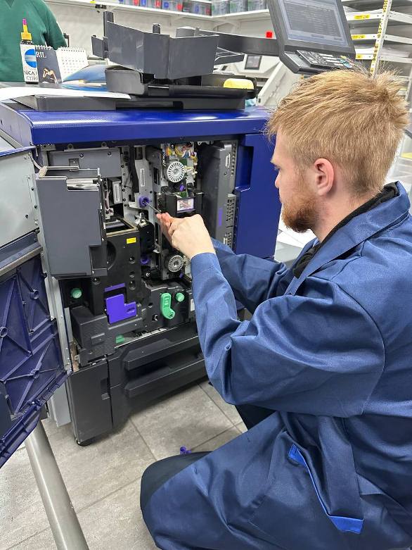    Konica Minolta